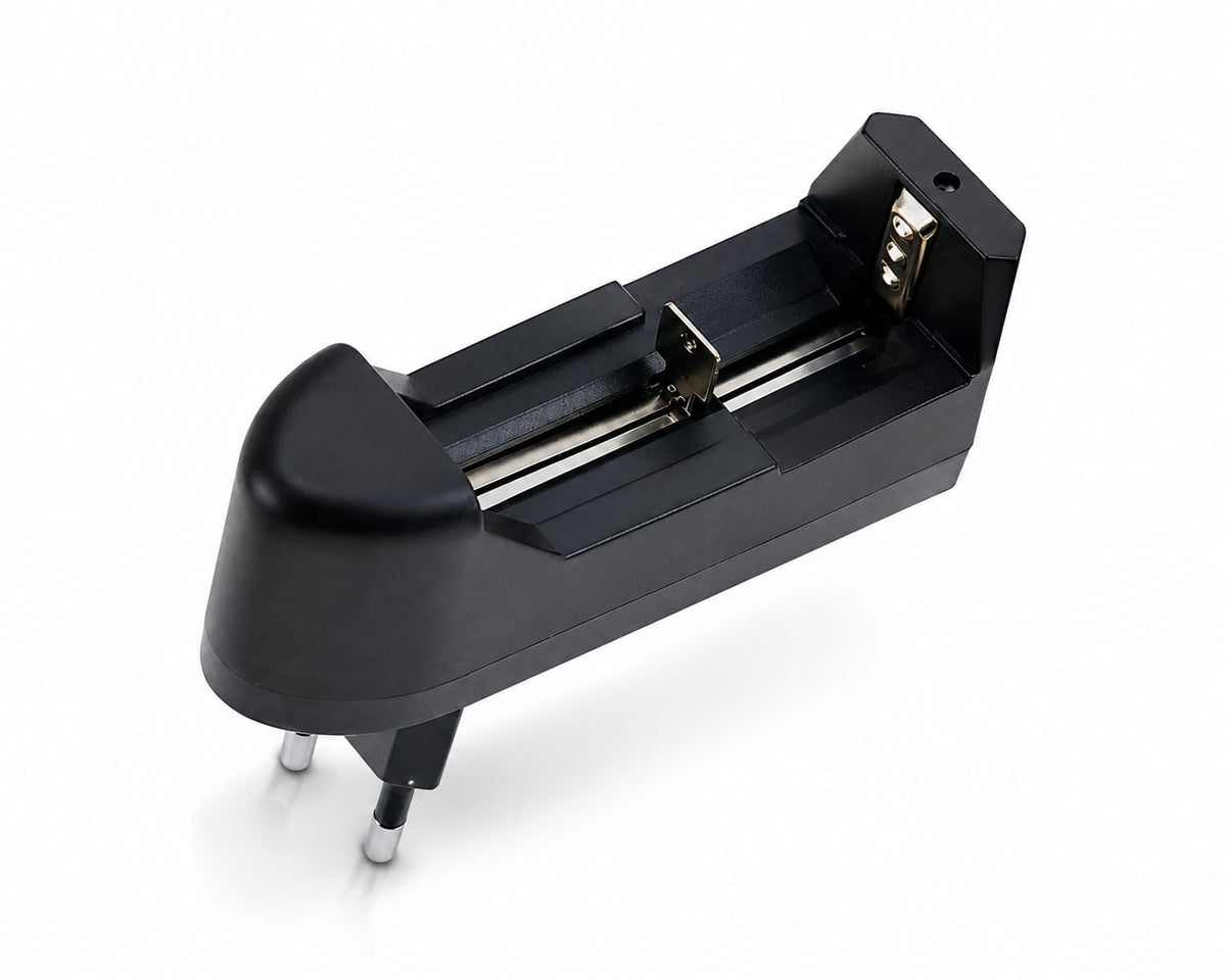 18650/AA/AAA  Battery Charger